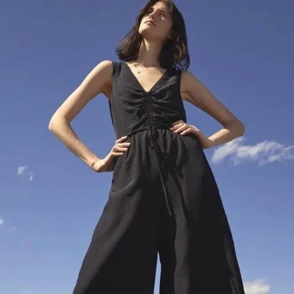 Club Monaco Wide Leg Black Cinch Front Tie Bow Sleeveless Jumpsuit Sz 12